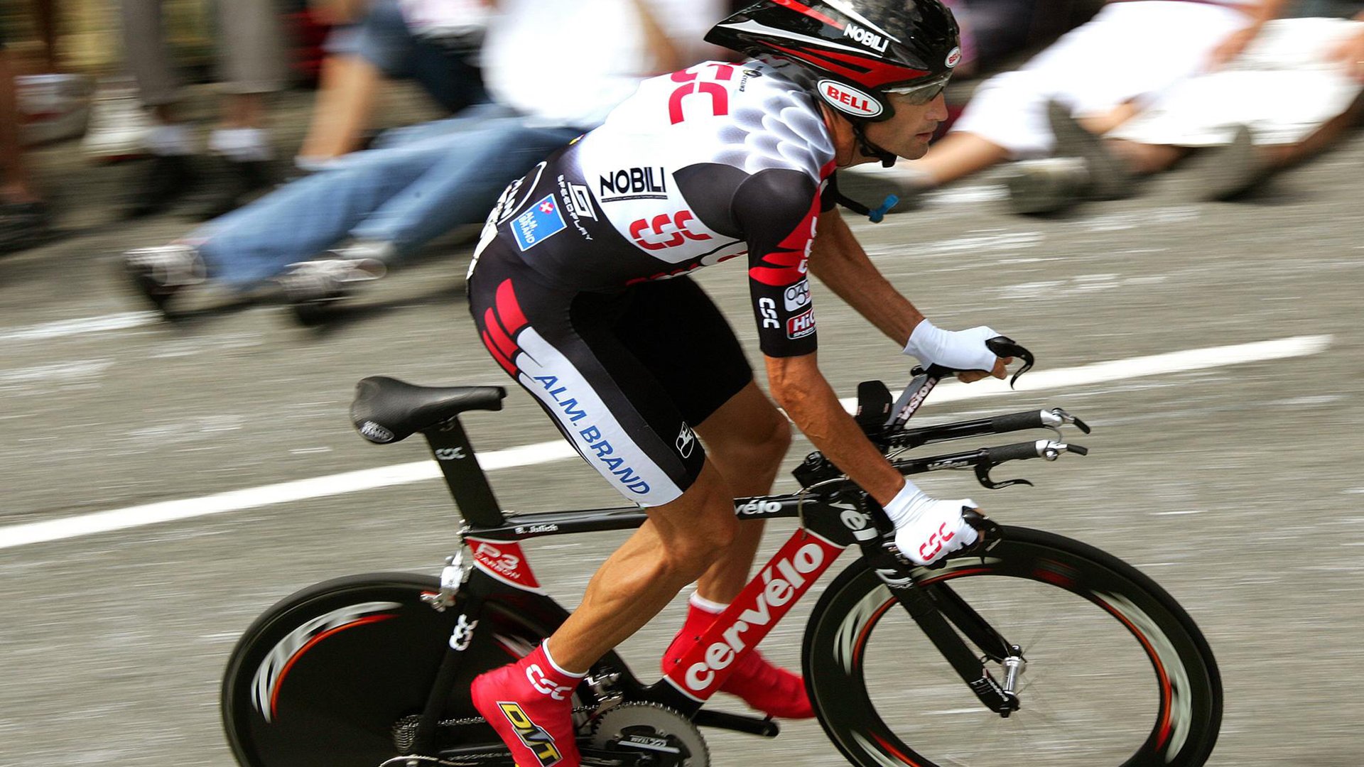 中国马术选手征战欧洲巡回赛斩获佳绩,欧洲马术比赛